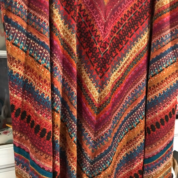 🌸 Lovely Plus Size Skirt From Belk🌸 - Picture 3 of 4